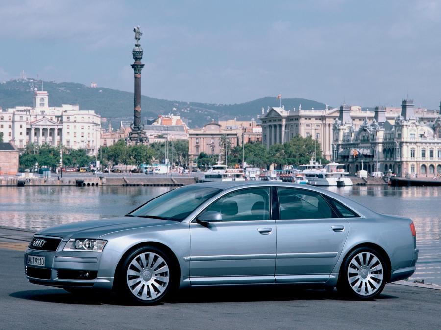  Audi A8 4.2 Quattro (D3) 2003 года  (фото 27 из 30)